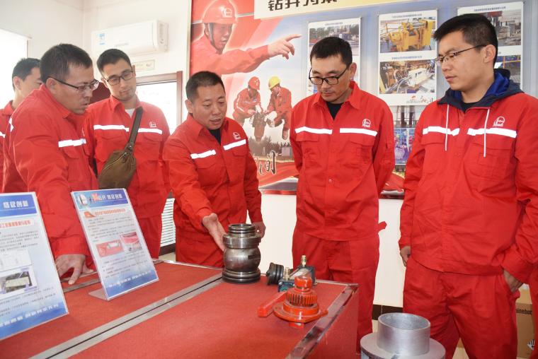坚守匠心   进无止境——记中石化技能大师、中原石油工程首席钻井技师李元化