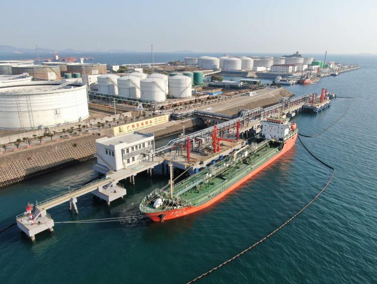 广州石化新建5000吨级燃料油码头进入生产调试阶段